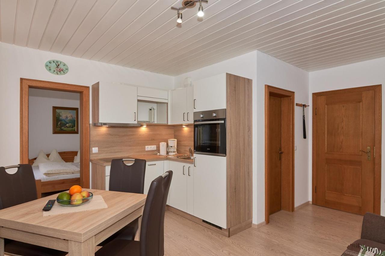 Dangl Gbr, Gaestehaus Sonnenhof - Inkl. Chiemgau Karte Apartment Bergen (Bavaria)